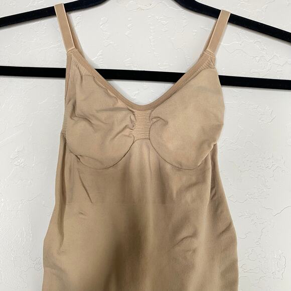 SKIMS Nude Seamless Sculpt Mid-Thigh Bodysuit Small / Medium - Picture 2 of 8